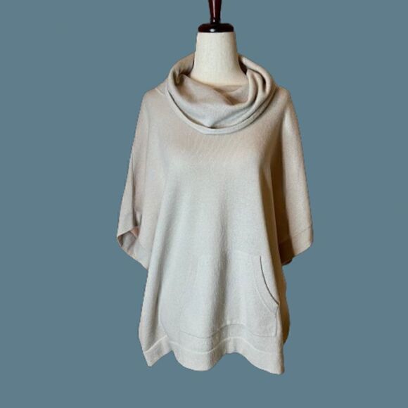 C by Bloomingdales Sweaters - GUC C by Bloomingdales Cashmere Cowl Neck Oversize Sweater in Tan Size XS/S